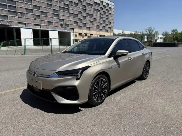 Услуги водителя с личным автомобилем, Душанбе
