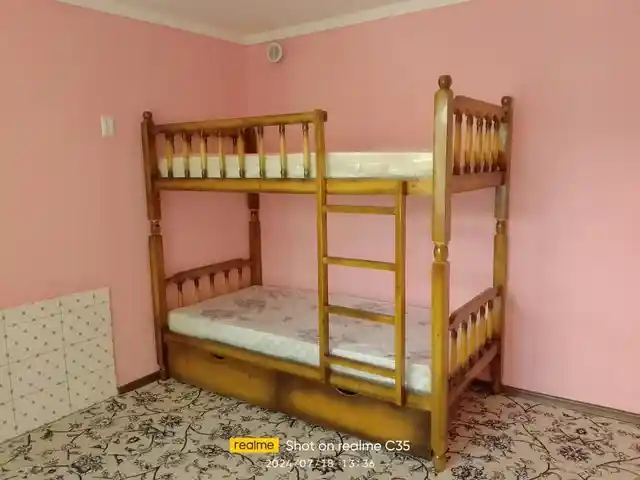 Двухъярусная кровать, Душанбе