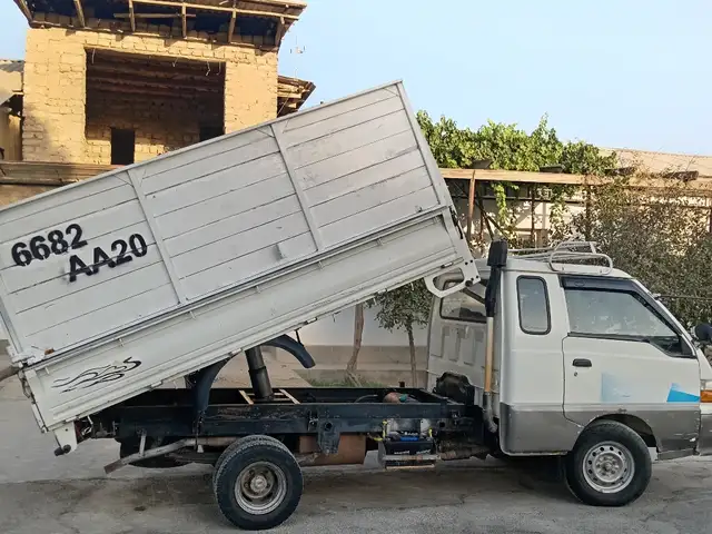 Бортовой автомобиль Hyundai Porter, 2000, Хуҷанд