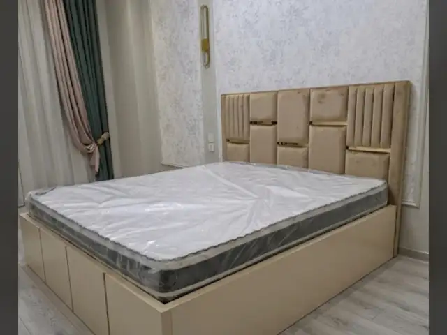 Кровать двуспальная, Душанбе