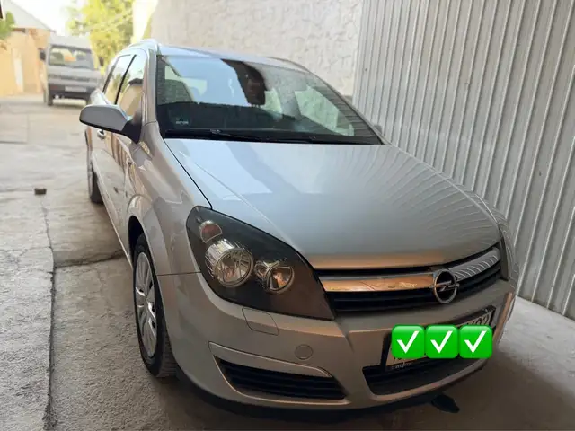 Opel Astra H