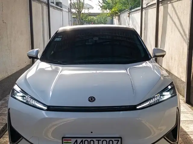 Dongfeng L7