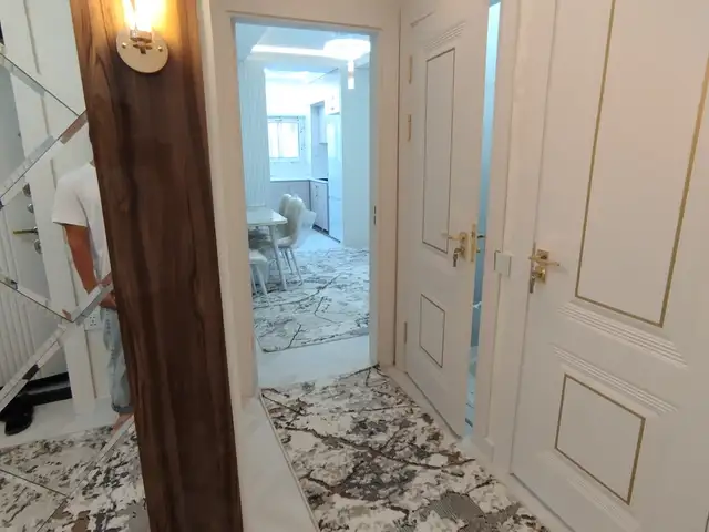2-комн. квартира, 12 этаж, 75м², Шохмансур, на против парк Алишер Навои, Ашан, Зелёный базар, Душанбе