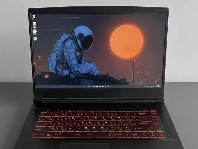 Игровой ноутбук MSI i7 / 16GB / GTX 1650 Ti, Худжанд