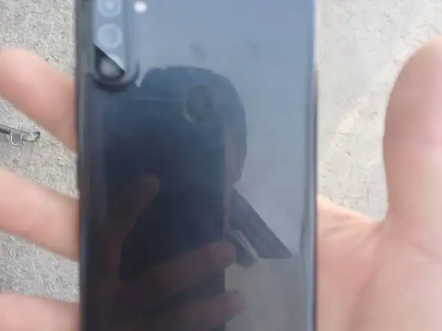 Samsung Galaxy A11, Истаравшан