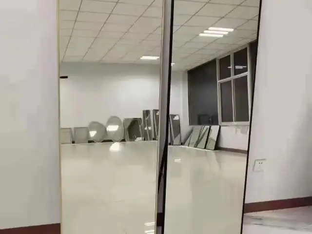 Зеркало, Душанбе