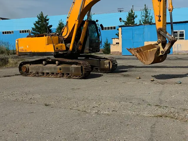 Экскаватор R3000LC-7A, Душанбе