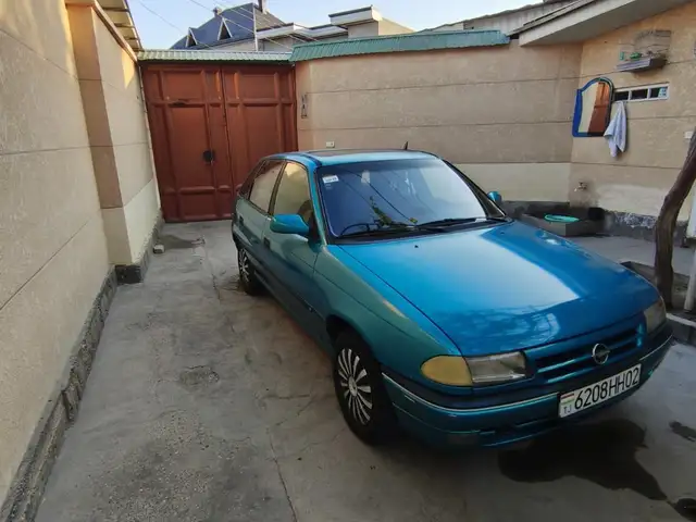 Opel Astra F