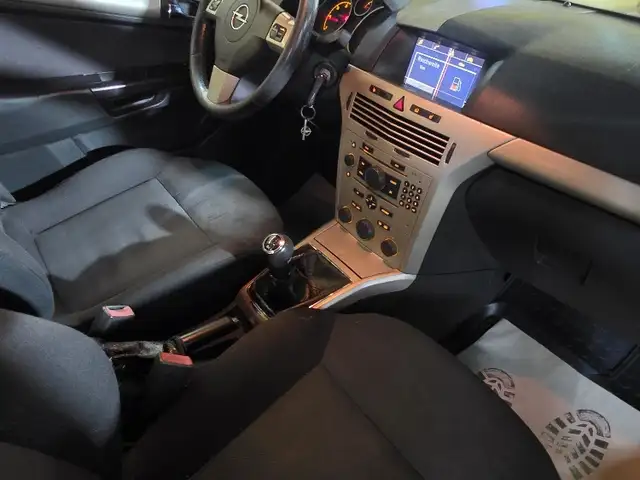 Opel Astra H, 2007, Бохтар (Курган-Тюбе) - 9