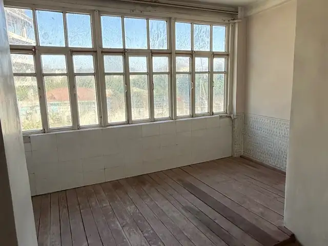 3-комн. квартира, 3 этаж, 52 м², Пахтакор, Хуҷанд
