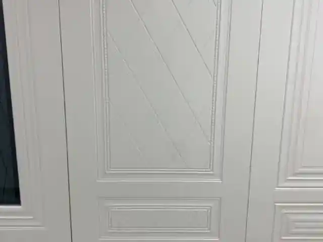 Дверь, Душанбе