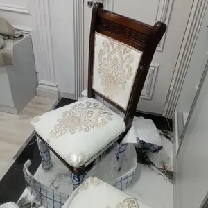 Стулья, Душанбе