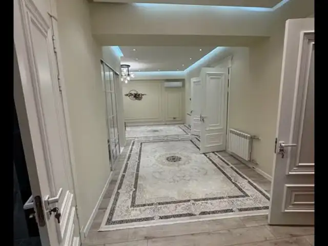 4-комн. квартира, 18 этаж, 130м², Шохмансур, Душанбе