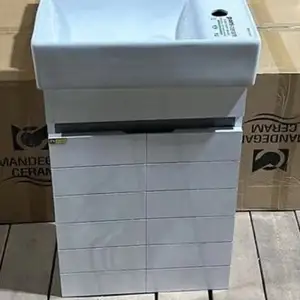 Шкафчик в ванную, Душанбе
