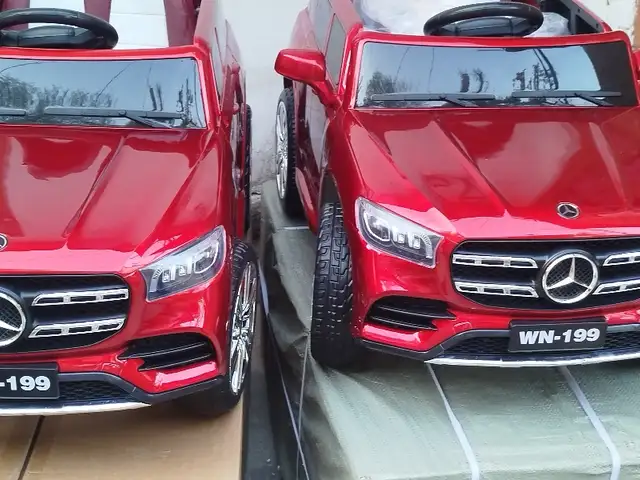 Детская машина Mercedes, Душанбе