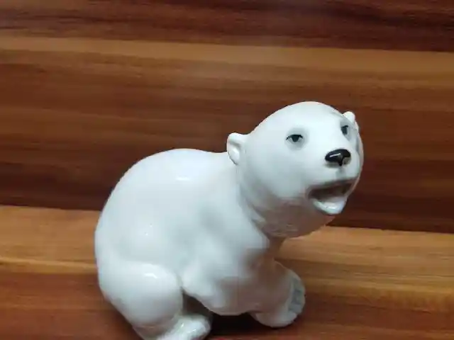Статуэтка, Худжанд