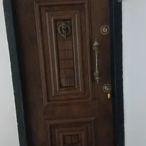 Входная дверь, Душанбе