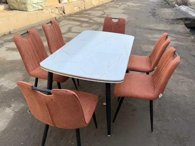 Стол стул, Душанбе