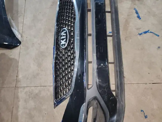 Передний бампер от Kia Sportage, Худжанд