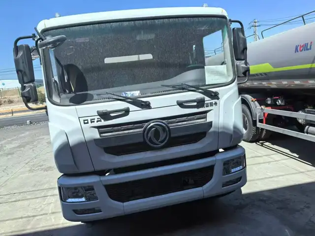 Автоцистерна Dongfeng, 2023, Душанбе