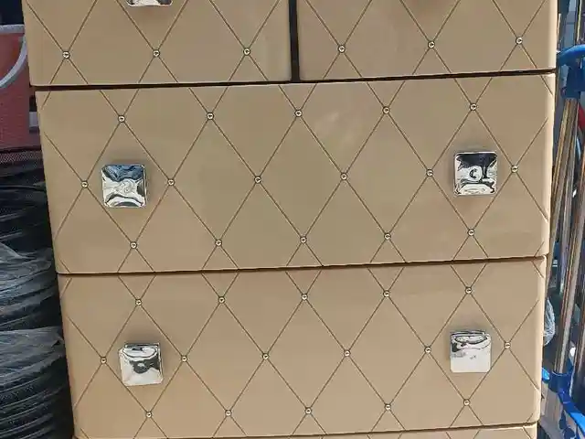 Комод, Душанбе
