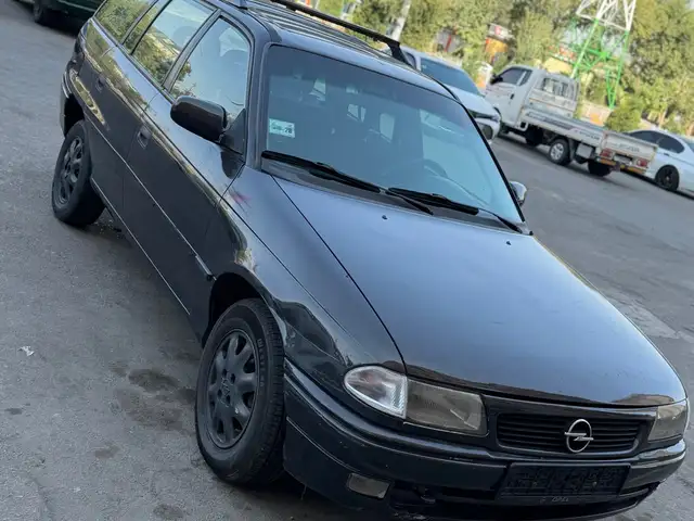 Opel Astra F