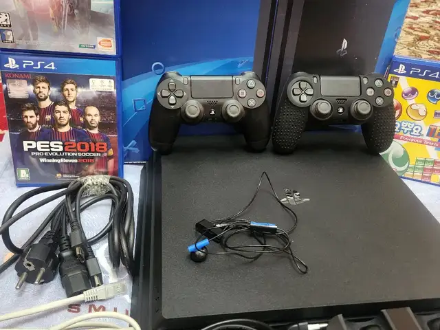 Игровая приставка ps4 pro, Худжанд