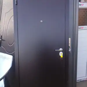 Дверь, Душанбе