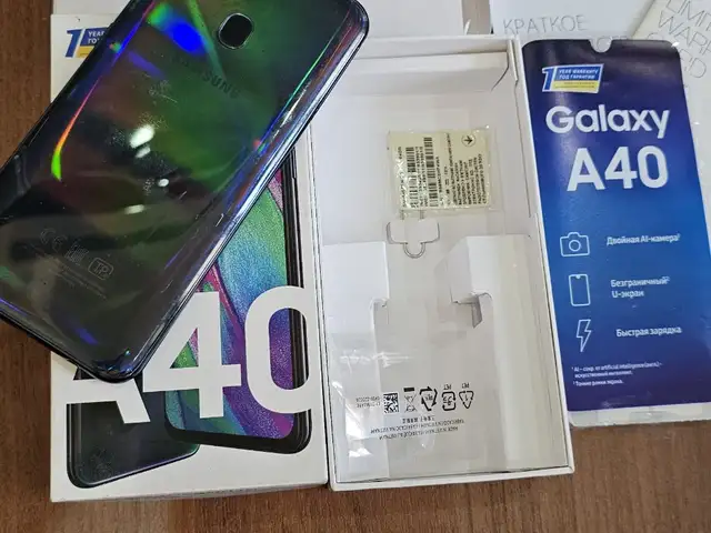 Телефон Самсунг А40 64Gb Vetnam 2sim, Хуҷанд