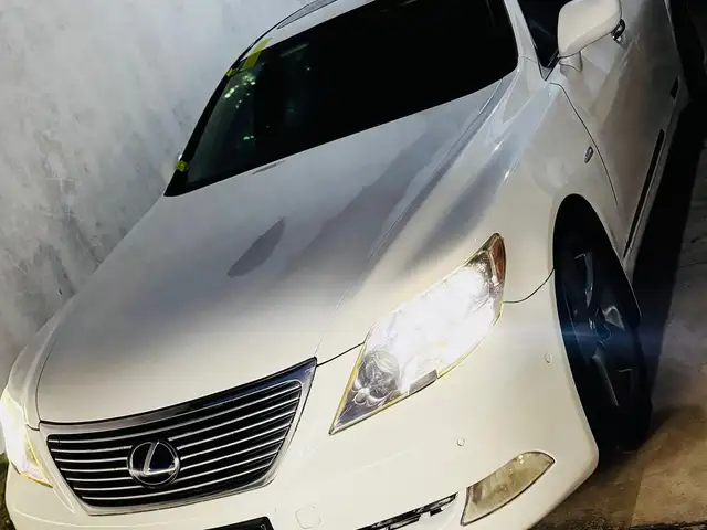 Lexus LS series