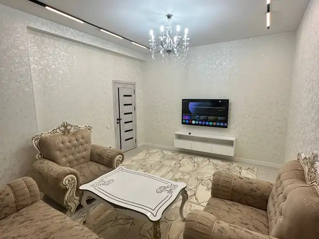 3-комн. квартира, 2 этаж, 80м², Центр, Худжанд