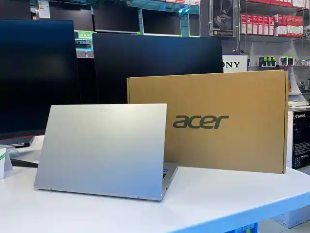 Ноутбук Acer Core i5-1235U 8/SSD512GB MX550 2GB, Худжанд