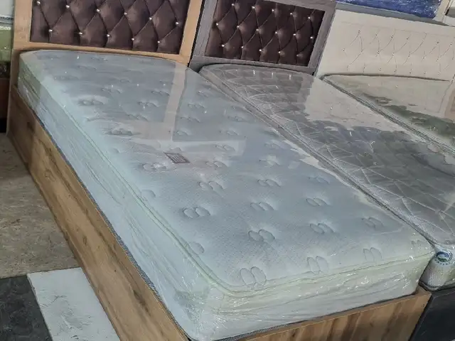 Односпальная кровать, Хуҷанд