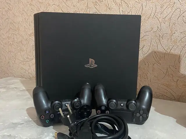 Игровая приставка PlayStation 4 pro, Душанбе