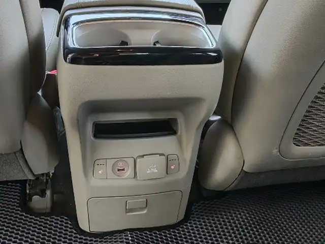 Kia Carnival, 2015, Турсунзаде - 15