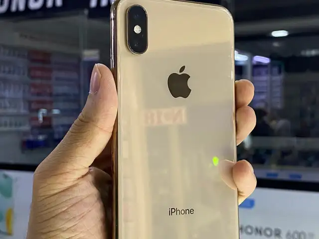 Apple iPhone Xs, 64 gb, Gold, Худжанд