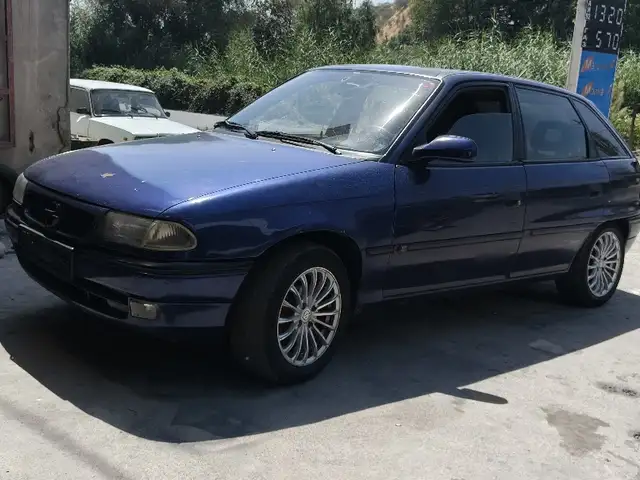 Opel Astra F
