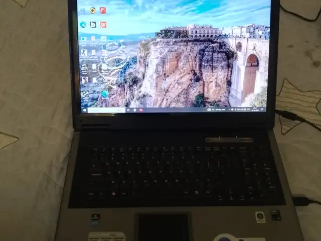Ноутбук, Душанбе