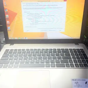 Ноутбук Asus, Худжанд