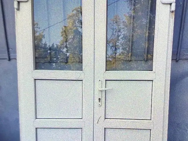 Дверь пластика, Душанбе