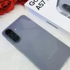 Samsung Galaxy A57 5G 8/128gb, Душанбе