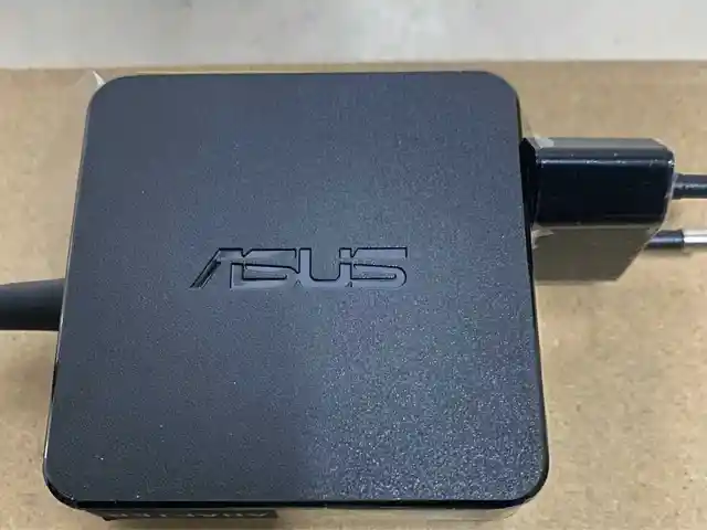 Зарядное устройство ноутбука Asus, Душанбе