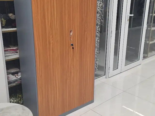 Шкаф железный, Душанбе