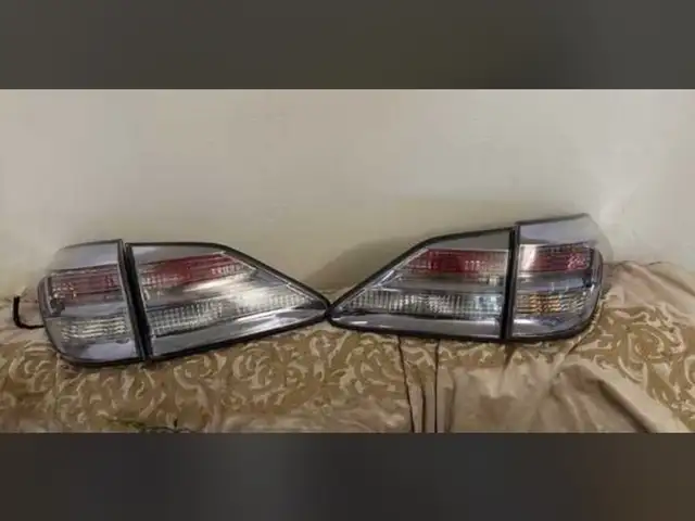 Стоп фары на Lexus rx 350 год 2010-2012, Душанбе