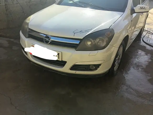 Opel Astra H
