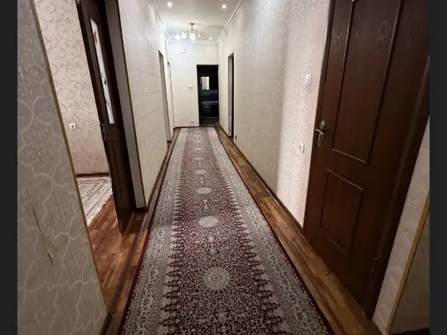 2-комн. квартира, 10 этаж, 101м², Да ру ба руи пединистут, Душанбе