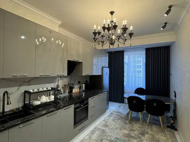 3-комн. квартира, 8 этаж, 112 м², рядом с Гранд Отель, Душанбе - 10