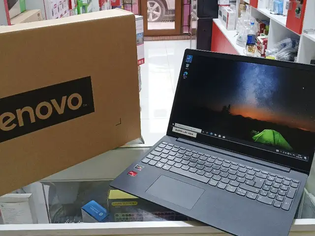 Ноутбук Lenovo Ryzen 5 | 8GB RAM + 256GB SSD, Душанбе