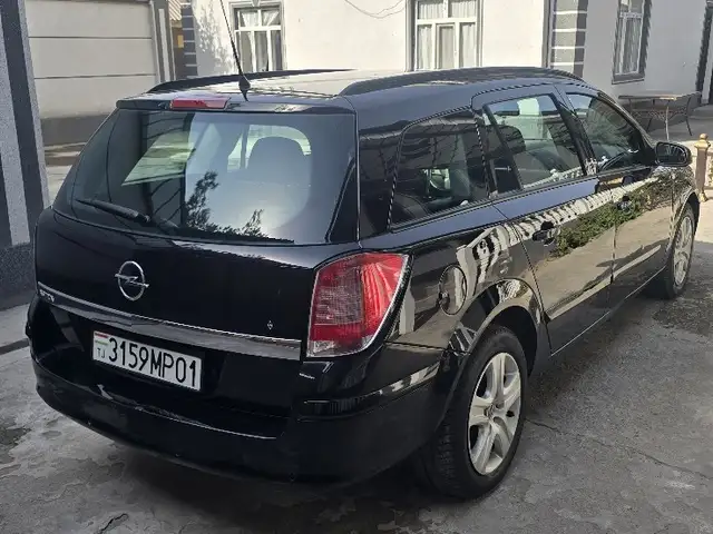 Opel Astra H