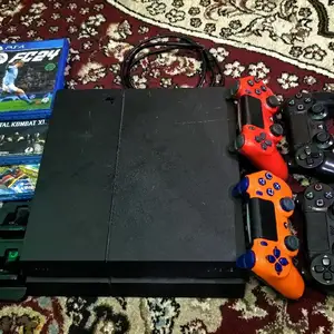 Игровая приставка Sony PS4, Ваҳдат